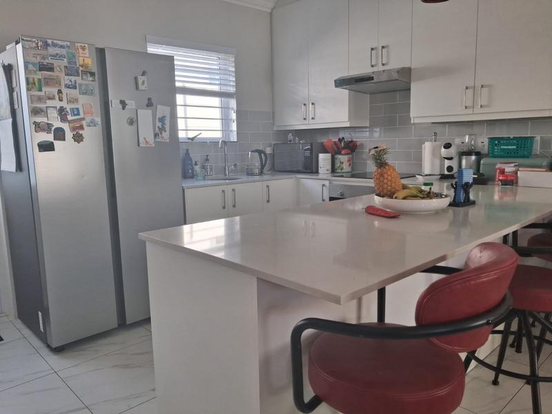 3 Bedroom Property for Sale in Pinehurst Western Cape